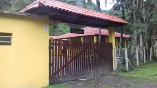 Fazenda / Sítio / Chácara com 4 Quartos para alugar, 500m² no Parada Modelo, Guapimirim - Foto 2