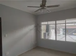 Casa com 3 Quartos à venda, 250m² no Bosque dos Eucaliptos, São José dos Campos - Foto 2