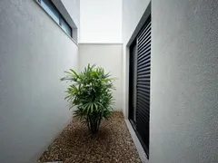 Casa de Condomínio com 3 Quartos à venda, 155m² no Santa Mônica, Uberlândia - Foto 9