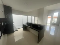 Casa com 3 Quartos à venda, 180m² no Setor Faiçalville, Goiânia - Foto 11