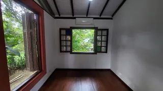 Casa com 2 Quartos para alugar, 150m² no Cocaia, Ilhabela - Foto 9