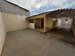 Casa Comercial com 3 Quartos para alugar, 112m² no Vila Maceno, São José do Rio Preto - Foto 13