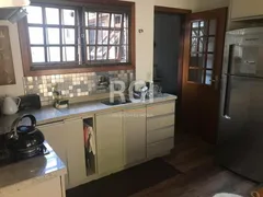 Casa de Condomínio com 3 Quartos à venda, 190m² no Guarujá, Porto Alegre - Foto 4