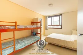 Apartamento com 3 Quartos para alugar, 160m² no Praia Grande, Torres - Foto 13