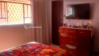 Casa com 3 Quartos à venda, 360m² no Ipiranga, Belo Horizonte - Foto 6