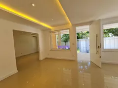 Casa com 4 Quartos à venda, 357m² no Itacoatiara, Niterói - Foto 2