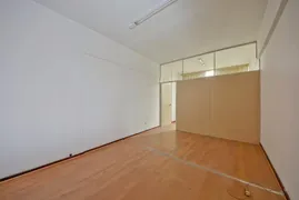 Conjunto Comercial / Sala à venda, 34m² no Centro, Curitiba - Foto 23