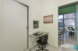 Conjunto Comercial / Sala à venda, 50m² no Centro, Curitiba - Foto 9