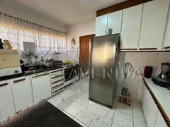 Casa com 5 Quartos para alugar, 208m² no Santos Dumont, Londrina - Foto 9