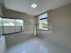 Casa de Condomínio com 4 Quartos à venda, 209m² no Inoã, Maricá - Foto 15