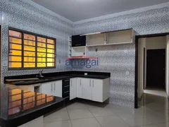 Sobrado com 3 Quartos à venda, 117m² no Jardim Marcondes, Jacareí - Foto 2