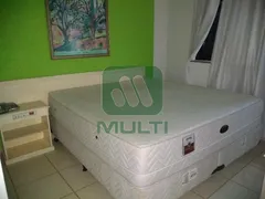 Apartamento com 1 Quarto para alugar, 50m² no Centro, Uberlândia - Foto 11