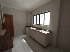 Apartamento com 2 Quartos para alugar, 120m² no Centro, Balneário Camboriú - Foto 12