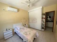 Casa com 4 Quartos à venda, 185m² no Pontal de Santa Marina, Caraguatatuba - Foto 12