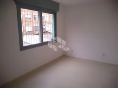 Apartamento com 3 Quartos à venda, 72m² no Rubem Berta, Porto Alegre - Foto 2