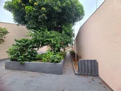 Casa com 3 Quartos à venda, 68m² no Bandeirantes, Londrina - Foto 14
