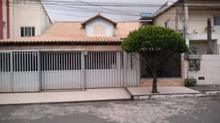 Casa com 5 Quartos à venda, 270m² no Araçás, Vila Velha - Foto 13