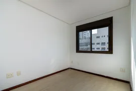 Apartamento com 3 Quartos à venda, 130m² no Mont' Serrat, Porto Alegre - Foto 13