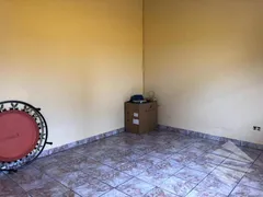 Casa com 3 Quartos à venda, 200m² no Vila Nogueira, Taubaté - Foto 23