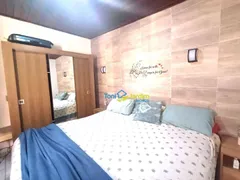 Casa com 4 Quartos à venda, 186m² no Jardim Utinga, Santo André - Foto 9