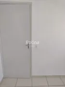 Apartamento com 2 Quartos para alugar, 49m² no Mansorur, Uberlândia - Foto 7