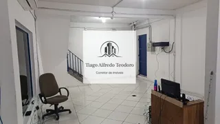 Galpão / Depósito / Armazém para alugar, 1390m² no Cumbica, Guarulhos - Foto 21