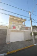 Casa com 4 Quartos para alugar, 265m² no Centro, Canoas - Foto 2