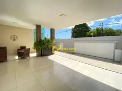 Casa com 5 Quartos à venda, 430m² no Cidade dos Funcionários, Fortaleza - Foto 2