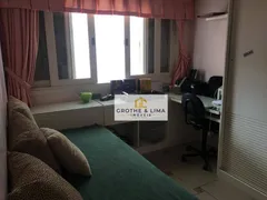 Casa de Condomínio com 4 Quartos à venda, 300m² no Vila Zezé, Jacareí - Foto 21