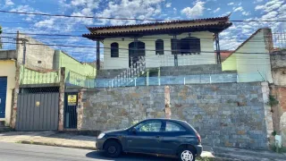 Casa com 3 Quartos à venda, 171m² no Dom Bosco, Belo Horizonte - Foto 3