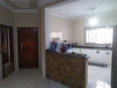 Casa com 4 Quartos à venda, 220m² no Parque Hongaro, Sumaré - Foto 3