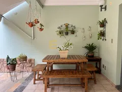 Casa com 3 Quartos à venda, 348m² no Condomínio Residencial Oruam, Valinhos - Foto 34