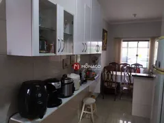 Casa com 3 Quartos à venda, 120m² no Loteamento Chamonix, Londrina - Foto 16