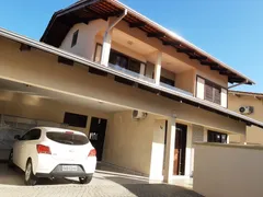 Casa com 4 Quartos à venda, 202m² no Bucarein, Joinville - Foto 9