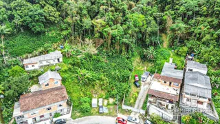 Terreno / Lote / Condomínio à venda, 2000m² no Araras, Teresópolis - Foto 1