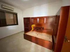 Casa de Condomínio com 4 Quartos para alugar, 150m² no Morada da Colina, Uberlândia - Foto 13