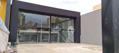 Loja / Salão / Ponto Comercial para alugar, 428m² no Centro, Londrina - Foto 1