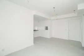 Apartamento com 1 Quarto para alugar, 45m² no Passo da Areia, Porto Alegre - Foto 3