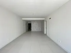 Apartamento com 3 Quartos à venda, 150m² no Jurerê, Florianópolis - Foto 2