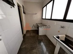 Apartamento com 3 Quartos para alugar, 191m² no Centro, Franca - Foto 6