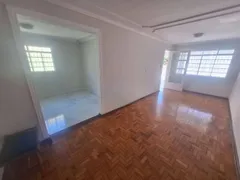 Casa com 3 Quartos para alugar, 200m² no Parque Cecap Aeroporto, Marília - Foto 4