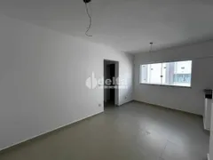 Apartamento com 2 Quartos à venda, 54m² no Jardim Brasília, Uberlândia - Foto 3