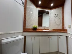 Casa com 4 Quartos para venda ou aluguel, 246m² no Quebra Frascos, Teresópolis - Foto 23