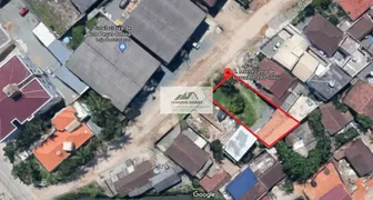 Terreno / Lote / Condomínio à venda, 390m² no Iririú, Joinville - Foto 1