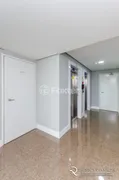 Apartamento com 2 Quartos à venda, 55m² no Medianeira, Porto Alegre - Foto 28