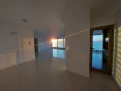 Apartamento com 3 Quartos para alugar, 199m² no Agronômica, Florianópolis - Foto 12