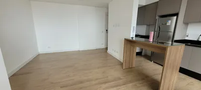 Apartamento com 2 Quartos à venda, 73m² no Centro, Curitiba - Foto 4