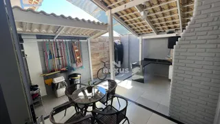 Casa com 3 Quartos à venda, 162m² no Tubalina, Uberlândia - Foto 7