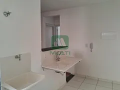 Apartamento com 2 Quartos para alugar, 55m² no Pacaembu, Uberlândia - Foto 8