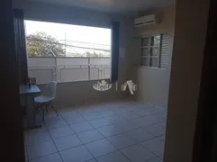 Conjunto Comercial / Sala para alugar, 248m² no Jardim Tatiani, Londrina - Foto 17